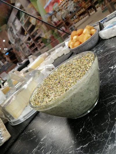 Produktfoto zu Sahnecreme mit Kräutern - eigene Herstellung