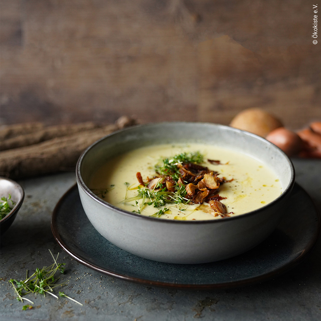 Schwarzwurzelsuppe mit Topping