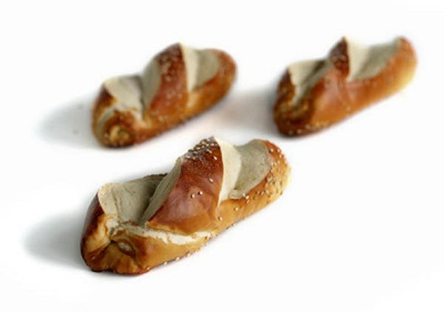 Produktfoto zu Laugenstange - Fasananebrot