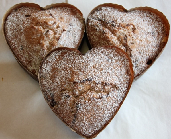 Produktfoto zu Valentins-Herz mit Kirschen - Bio-Backhaus Wüst