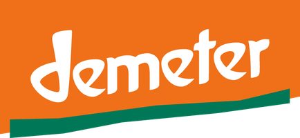 KI generiert: Logo mit dem Schriftzug "demeter" auf orangem Hintergrund mit grünem Akzent.